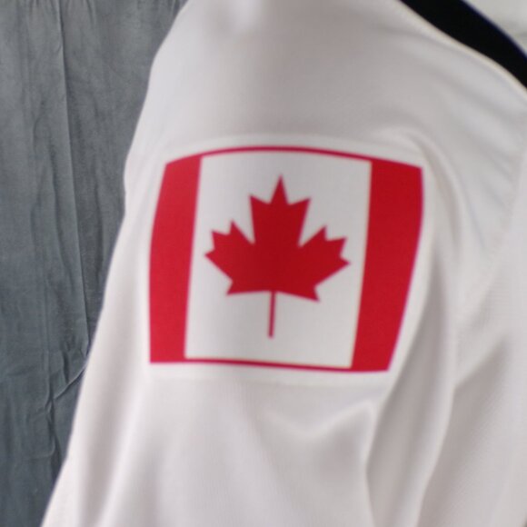 Abbotsford Heat Jersey - Official Home Jersey by Reebok - Men's Large - Picture 8 of 10